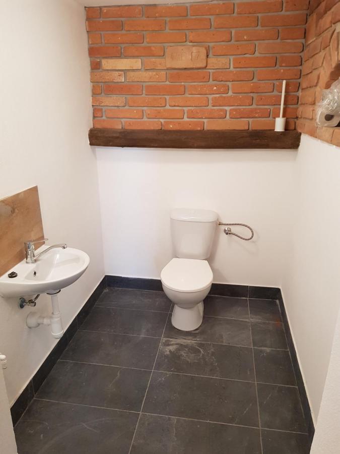 Apartman S Vinnym Sklepem Viktorie Pouzdrany Zewnętrze zdjęcie